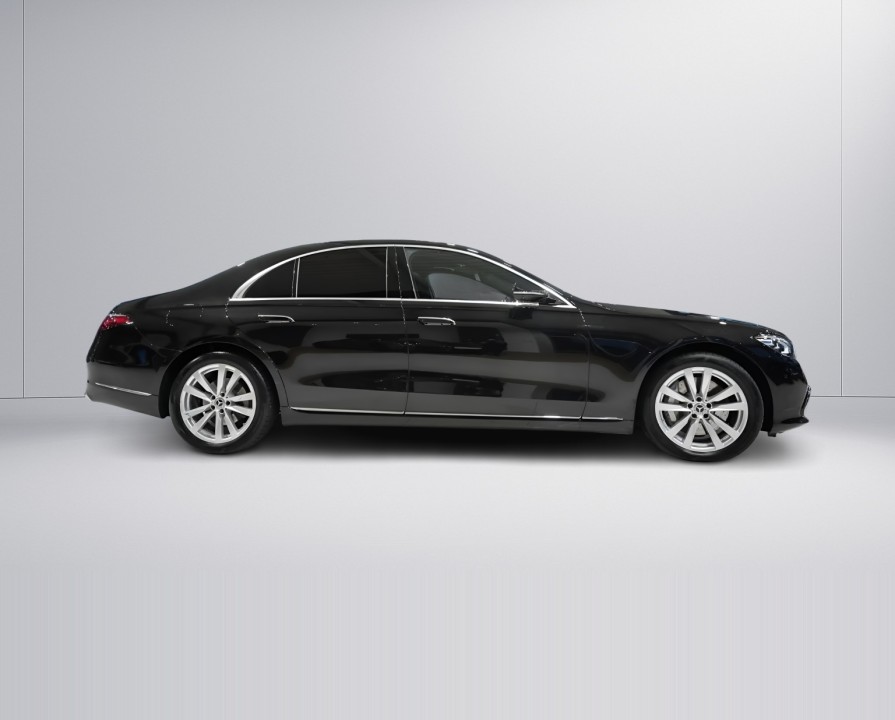 Mercedes-Benz S 400d 4MATIC (2)