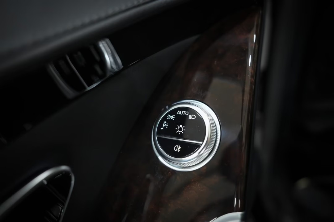 Mercedes-Benz S 400d 4MATIC - foto 13