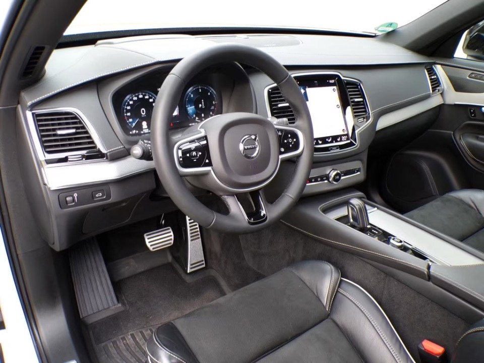 Volvo XC 90 R Design - foto 8