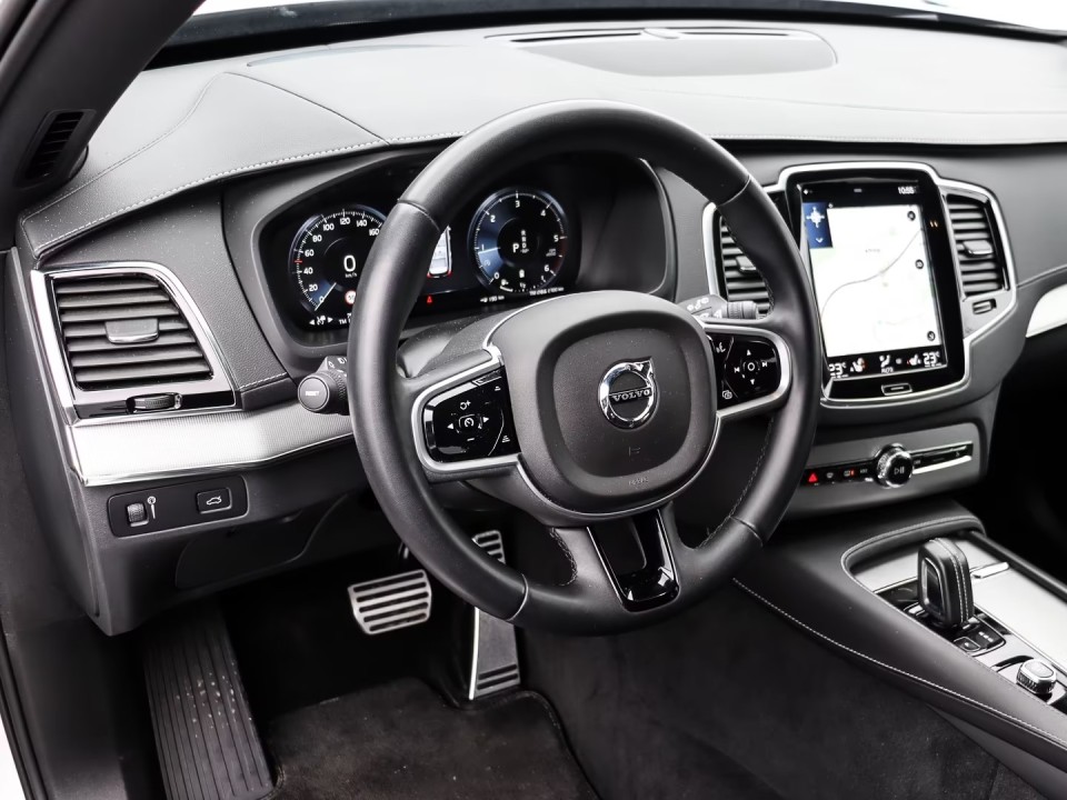 Volvo XC 90 R Design B5 (4)