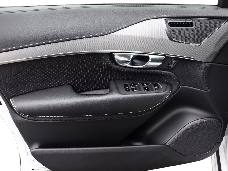 Volvo XC 90 R Design B5 - foto 12