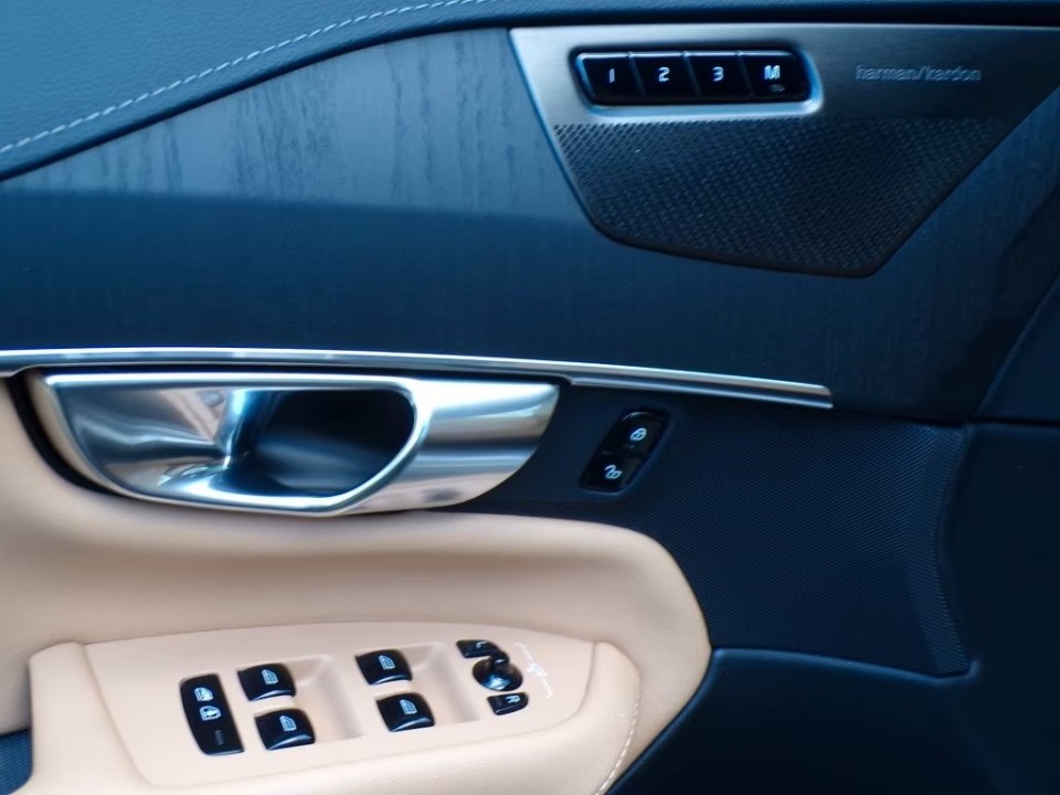 Volvo XC 90 B5 R Design - foto 14