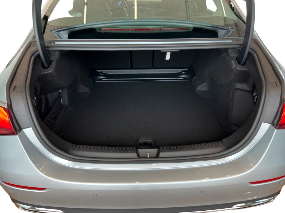 Mercedes-Benz E 200 Avantgarde - foto 16