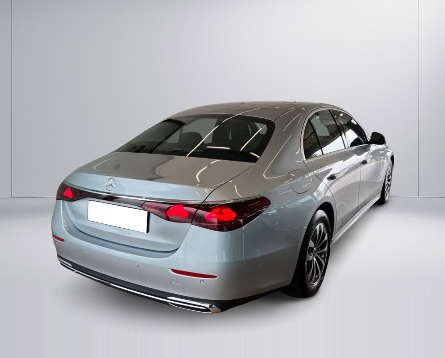 Mercedes-Benz E 200 Avantgarde (3)