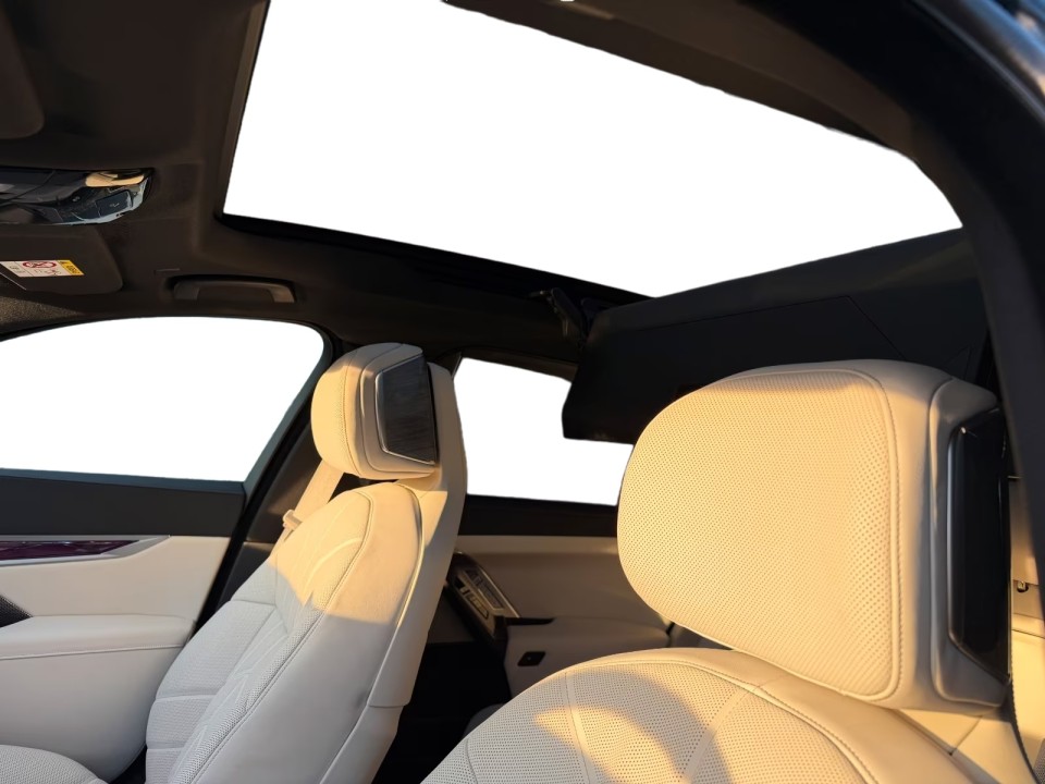 BMW Seria 7 740d xDrive M-Sport - foto 13