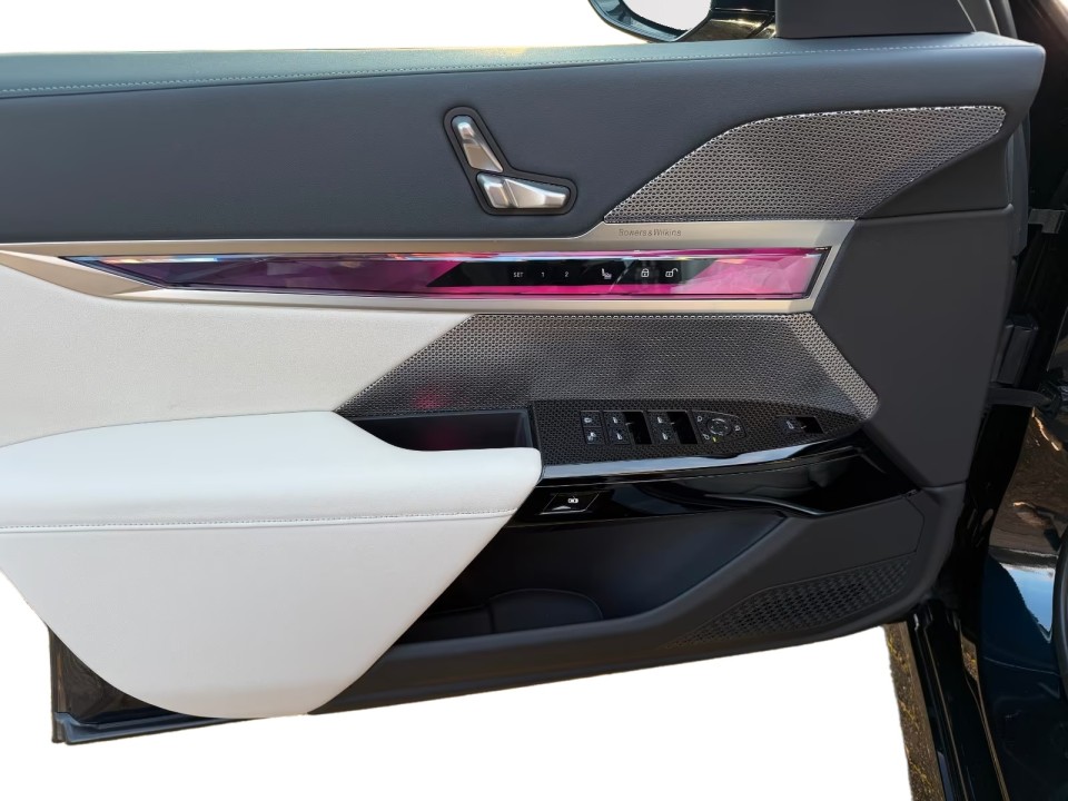 BMW Seria 7 740d xDrive M-Sport - foto 16