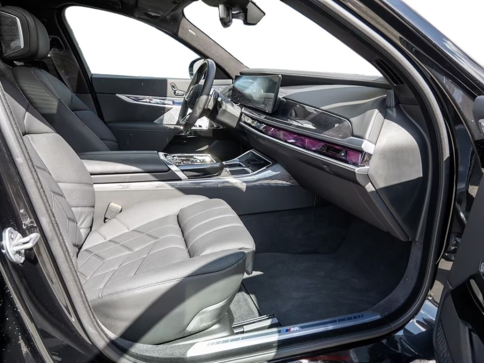 BMW Seria 7 740d xDrive M-Sport - foto 7