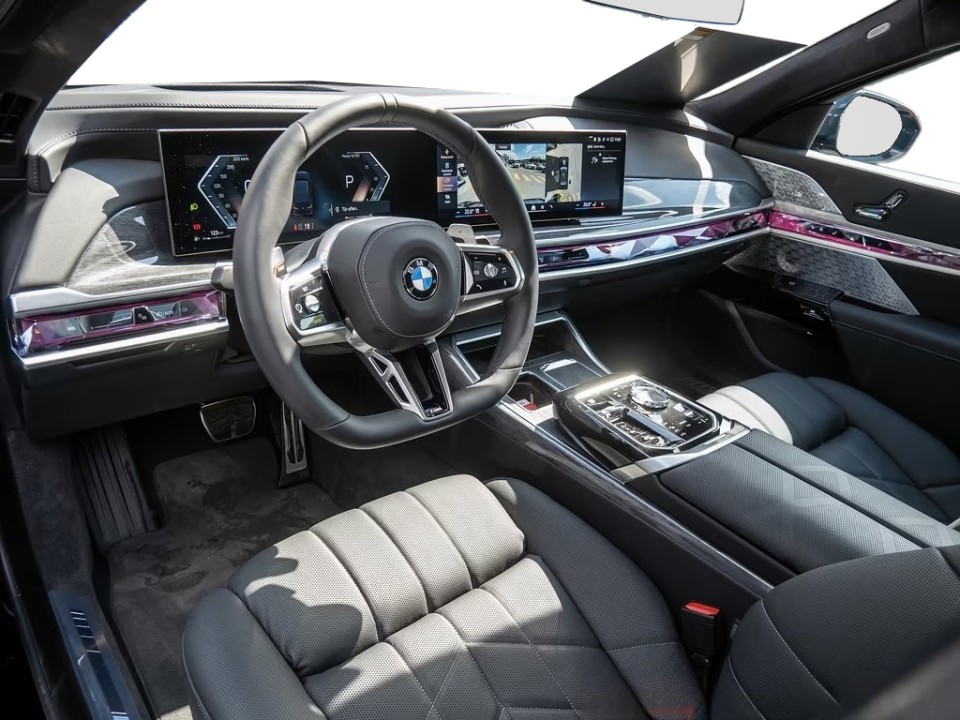 BMW Seria 7 740d xDrive M-Sport - foto 6