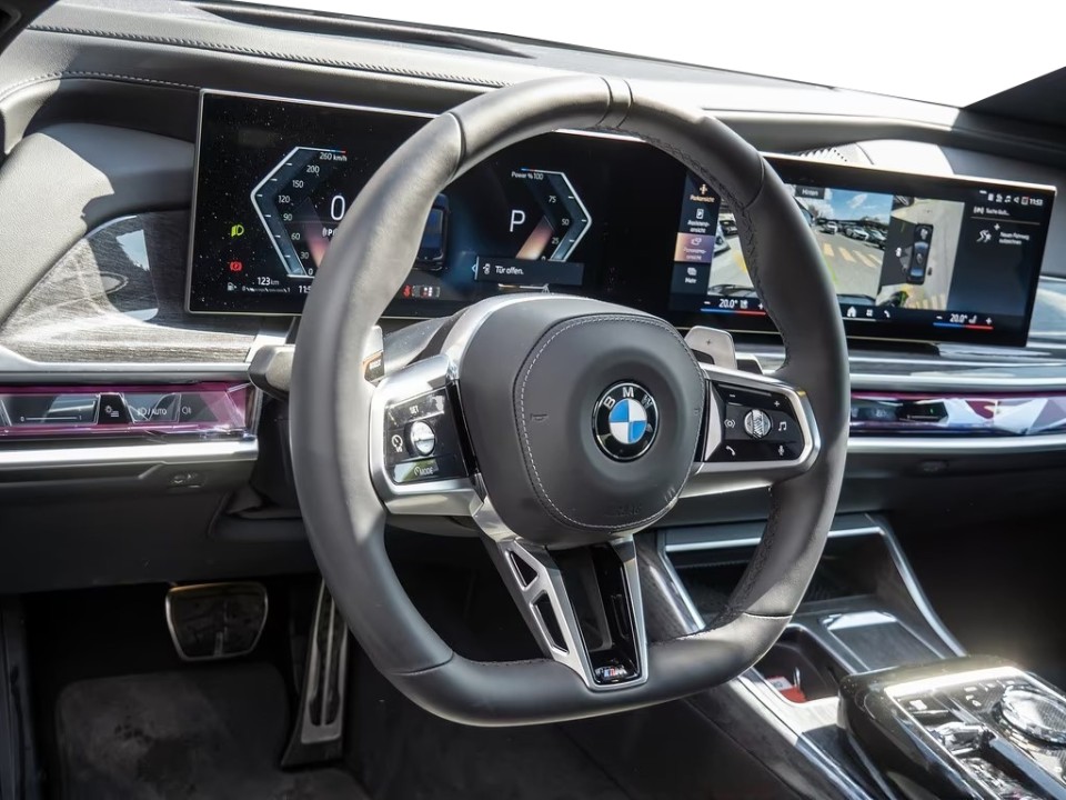 BMW Seria 7 740d xDrive M-Sport (5)