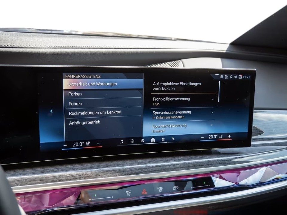 BMW Seria 7 740d xDrive M-Sport - foto 11