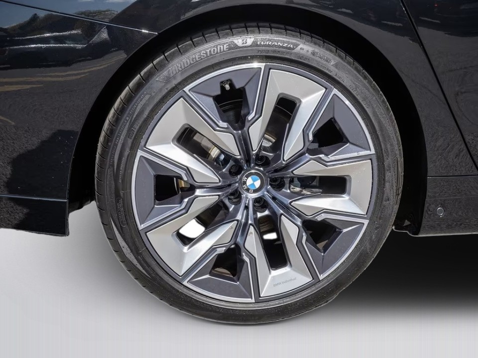 BMW Seria 7 740d xDrive M-Sport - foto 21