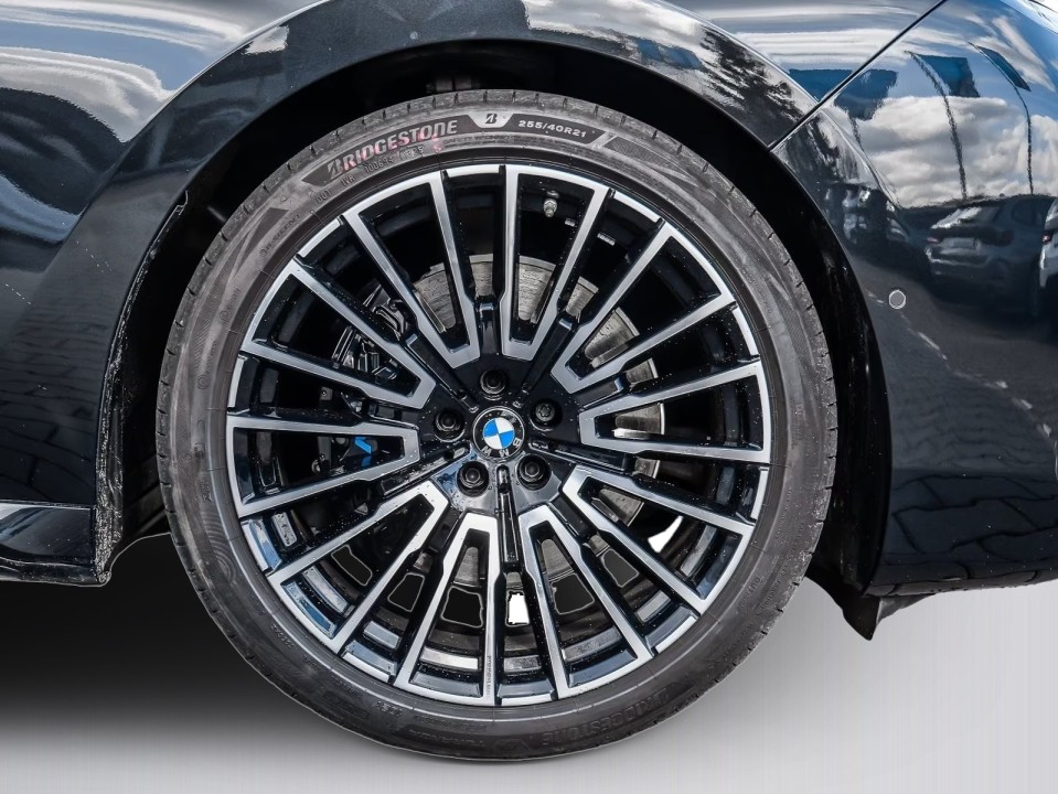 BMW Seria 7 740d xDrive M-Sport - foto 22