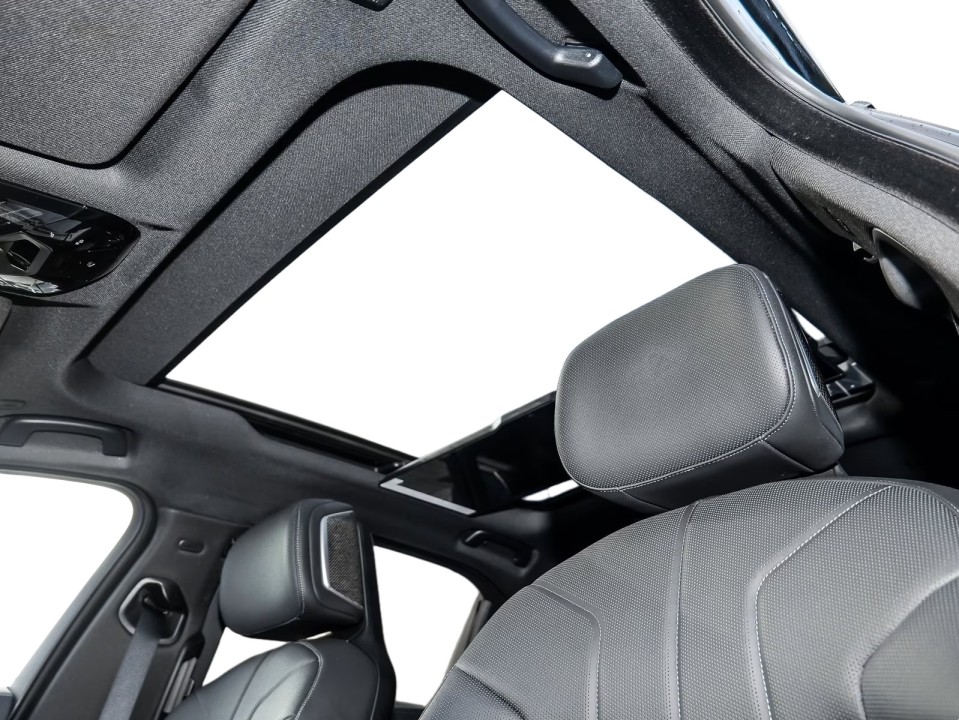 BMW Seria 7 740d xDrive M-Sport - foto 18