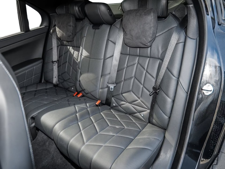 BMW Seria 7 740d xDrive M-Sport - foto 16