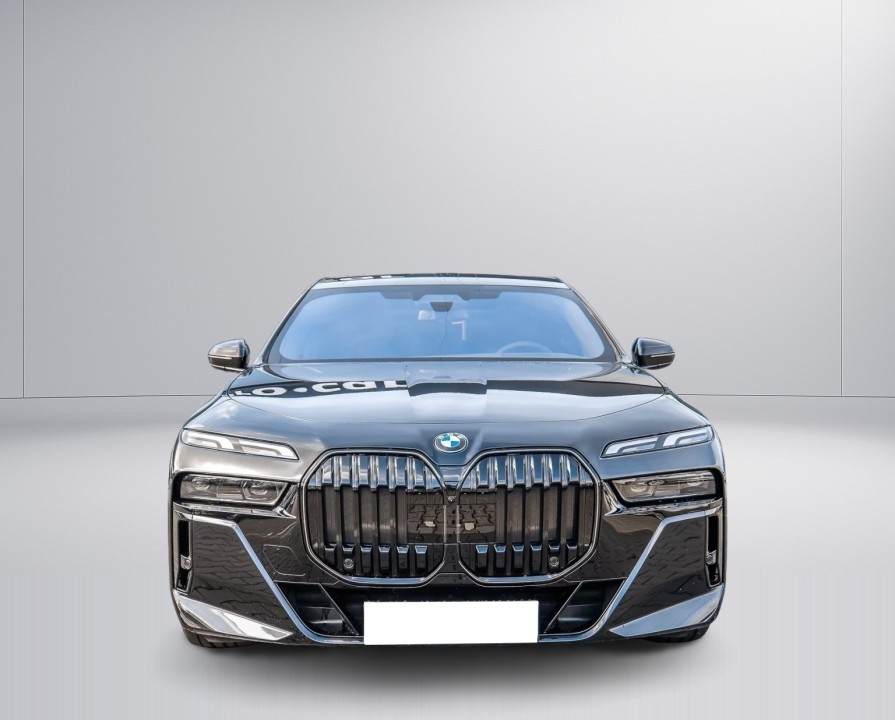 BMW Seria 7 740d xDrive M-Sport - foto 8
