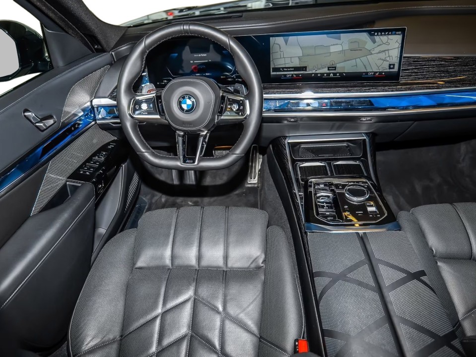 BMW Seria 7 740d xDrive M-Sport - foto 11
