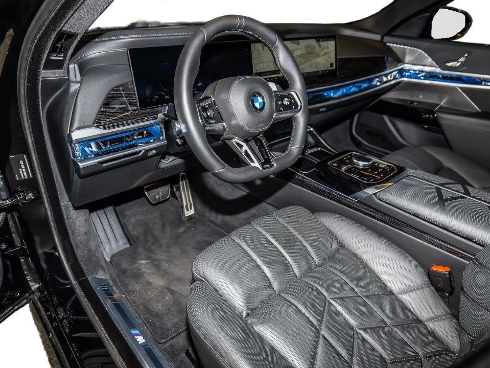 BMW Seria 7 740d xDrive M-Sport - foto 12