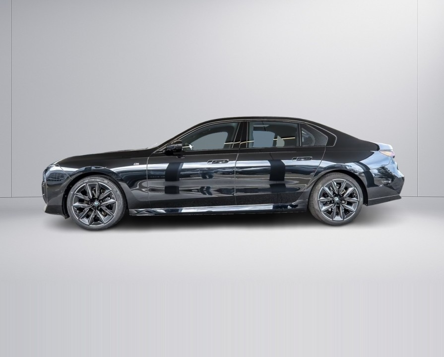 BMW Seria 7 740d xDrive M-Sport (3)