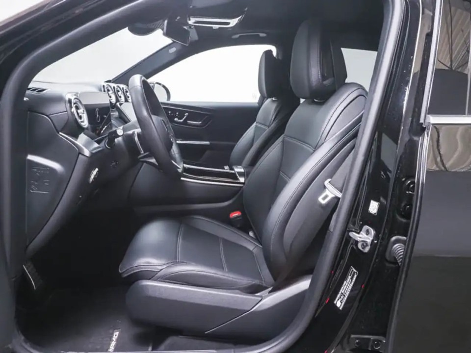 Mercedes-Benz GLC 300 4MATIC AMG (5)