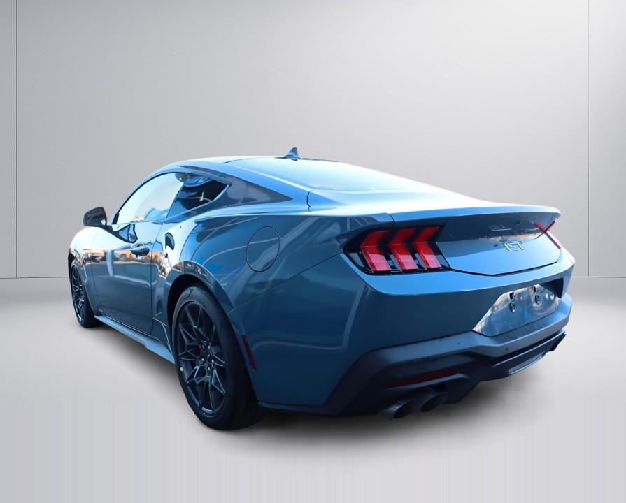 Ford Mustang - foto 6