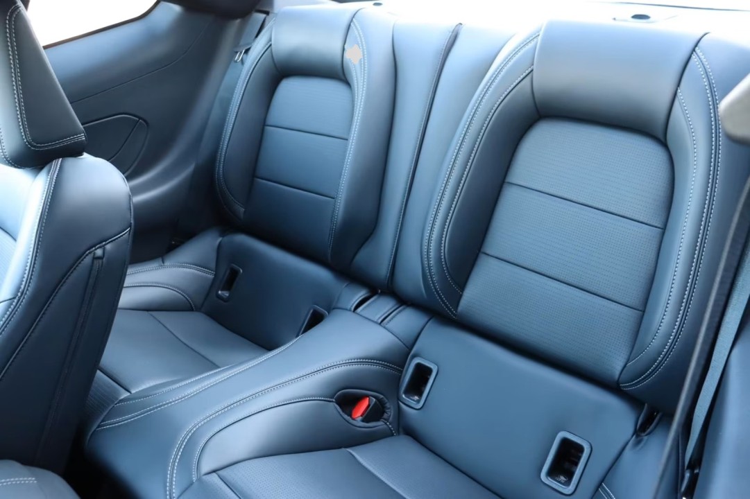 Ford Mustang - foto 40