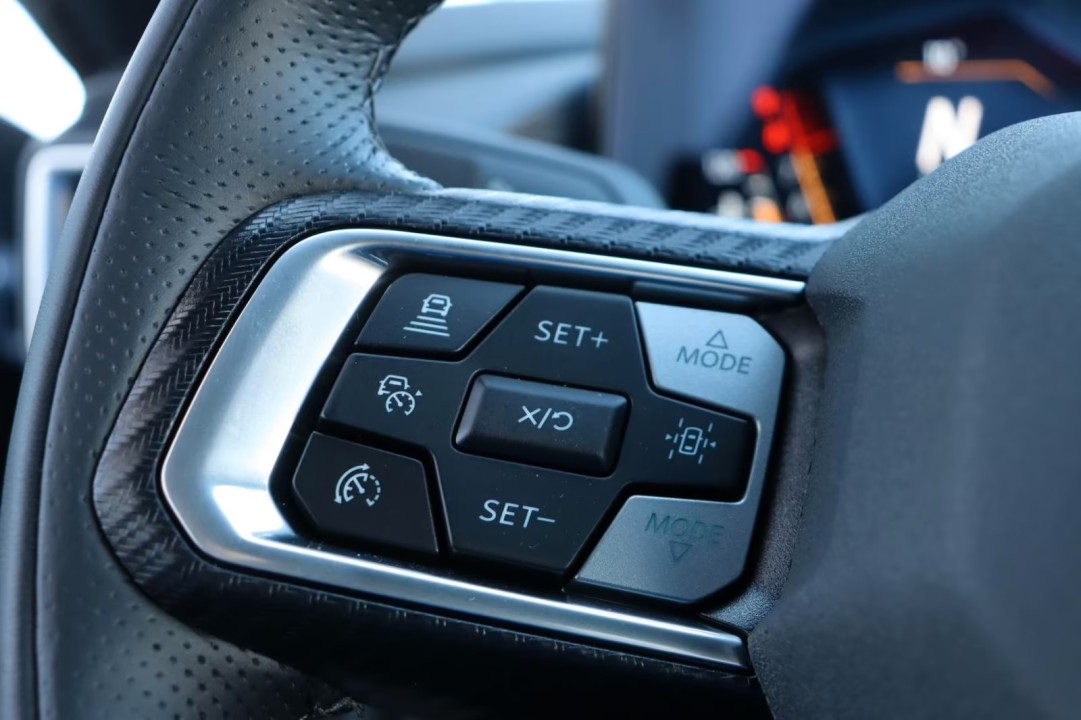 Ford Mustang - foto 13