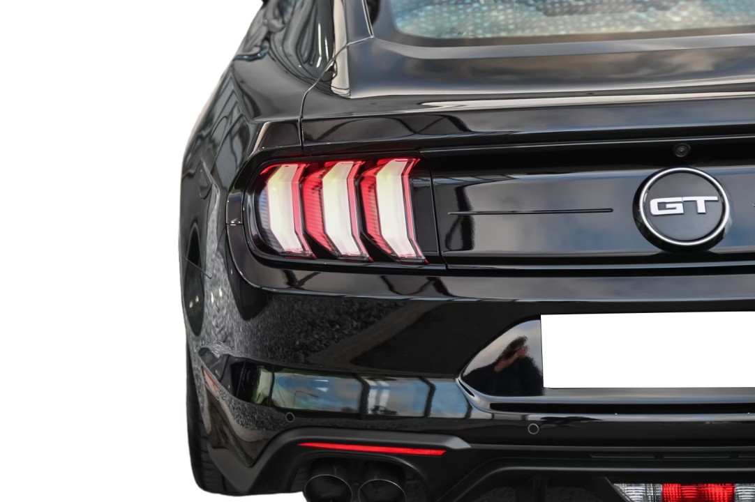 Ford Mustang - foto 25