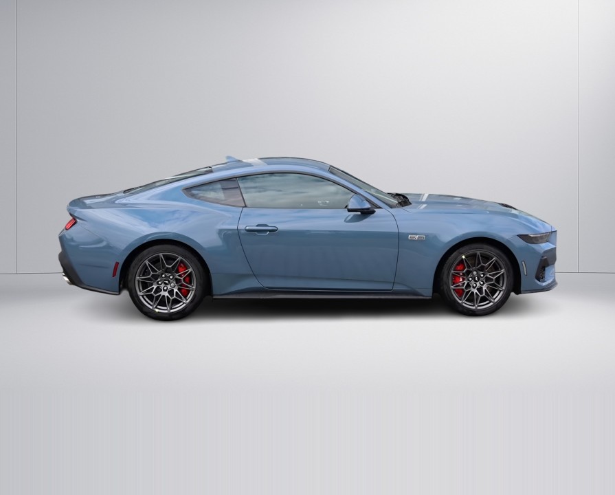 Ford Mustang V8 GT Fastback (3)