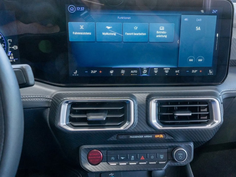 Ford Mustang GT Fastback - foto 10