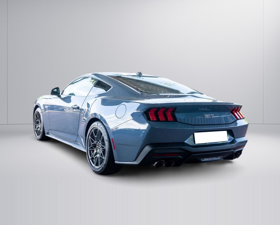 Ford Mustang GT Fastback (3)