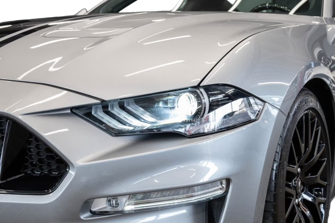 Ford Mustang GT 5.0 V8 - foto 26