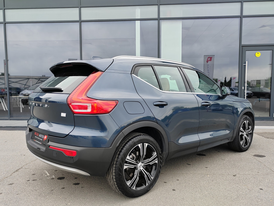 Volvo XC 40 T5 1.5 Recharge Inscription (3)