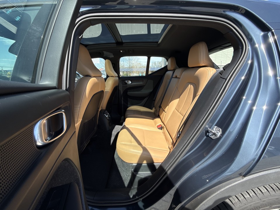 Volvo XC 40 T5 Recharge Inscription - foto 12