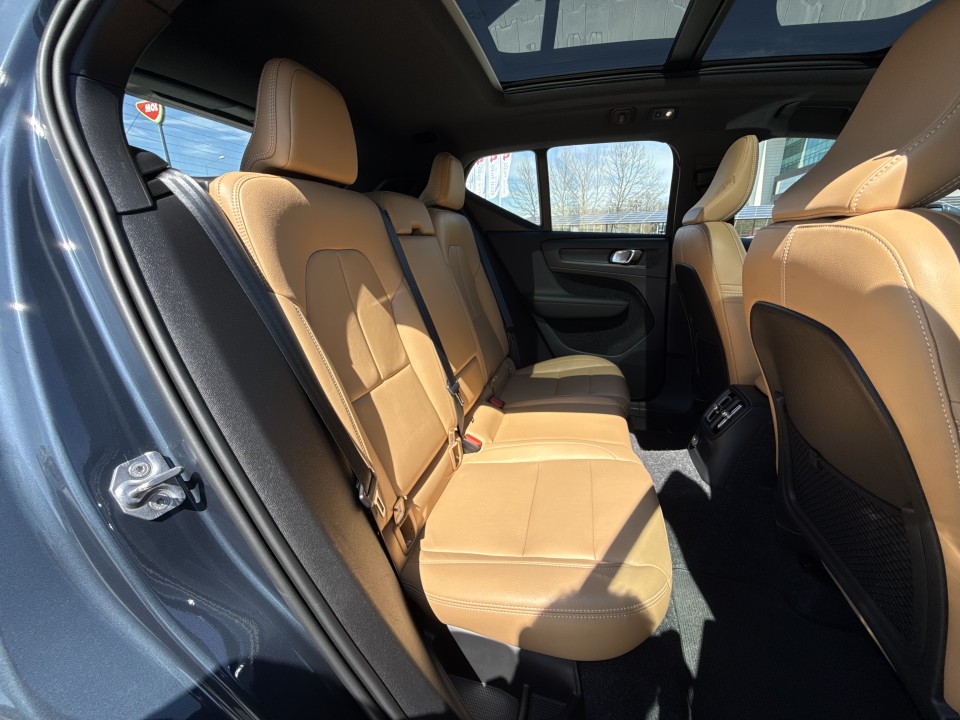 Volvo XC 40 T5 Recharge Inscription - foto 19