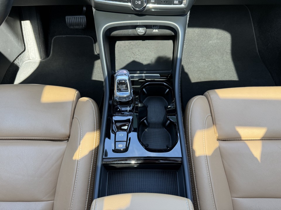 Volvo XC 40 T5 Recharge Inscription - foto 28