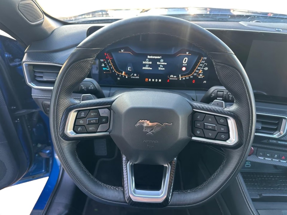 Ford Mustang - foto 12