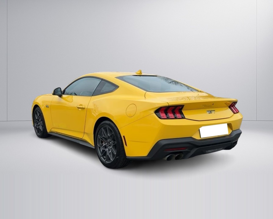 Ford Mustang GT Fastback (5)