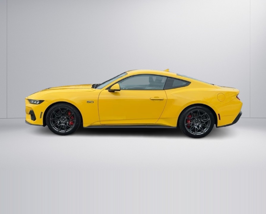 Ford Mustang GT Fastback - foto 6