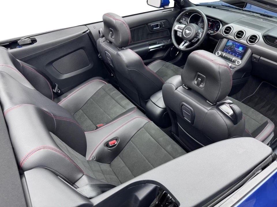 Ford Mustang - foto 11