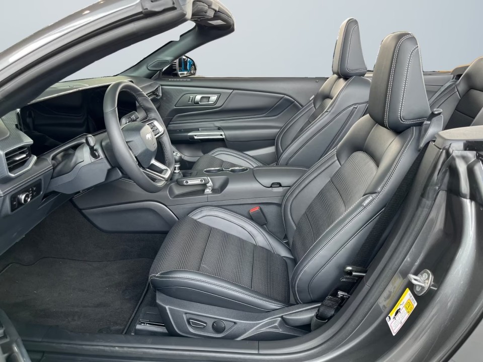 Ford Mustang GT 5.0 Convertible - foto 8