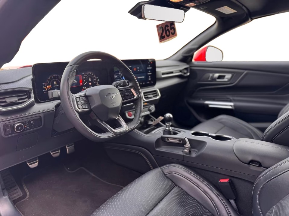 Ford Mustang Convertible - foto 13