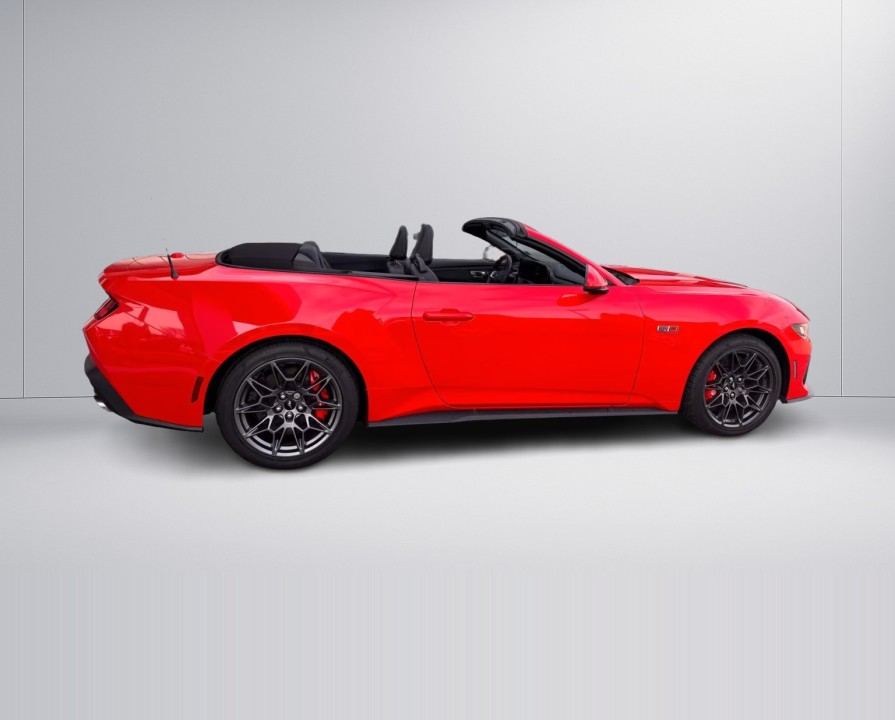 Ford Mustang Convertible (4)