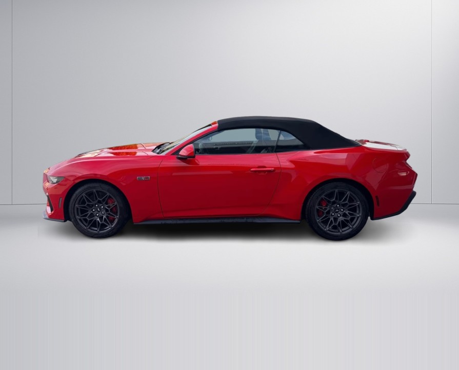 Ford Mustang Convertible - foto 9