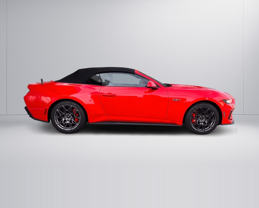 Ford Mustang Convertible (3)