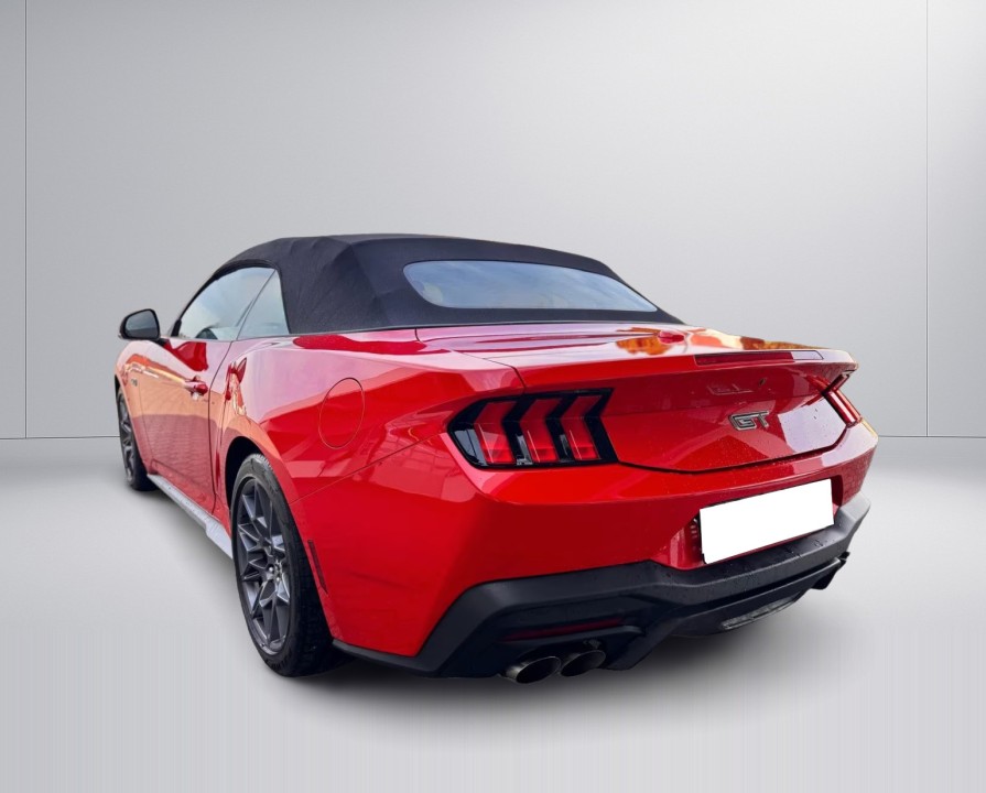 Ford Mustang Convertible - foto 7