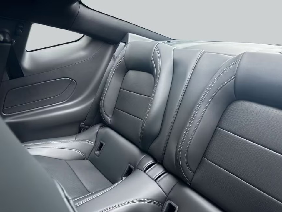 Ford Mustang Fastback - foto 11