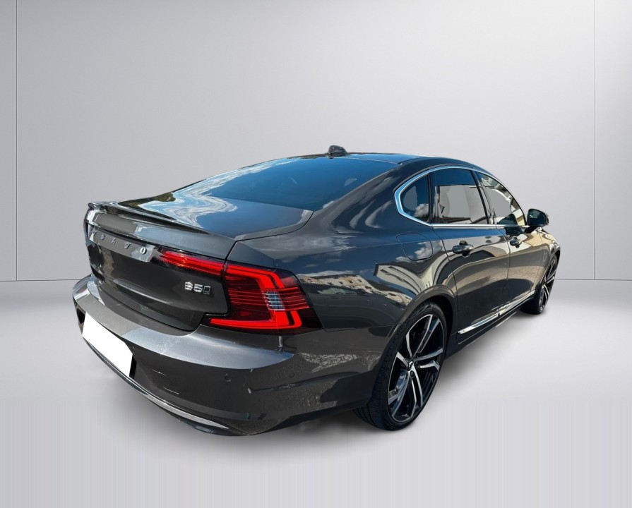 Volvo S90 Ultimate B5 (3)