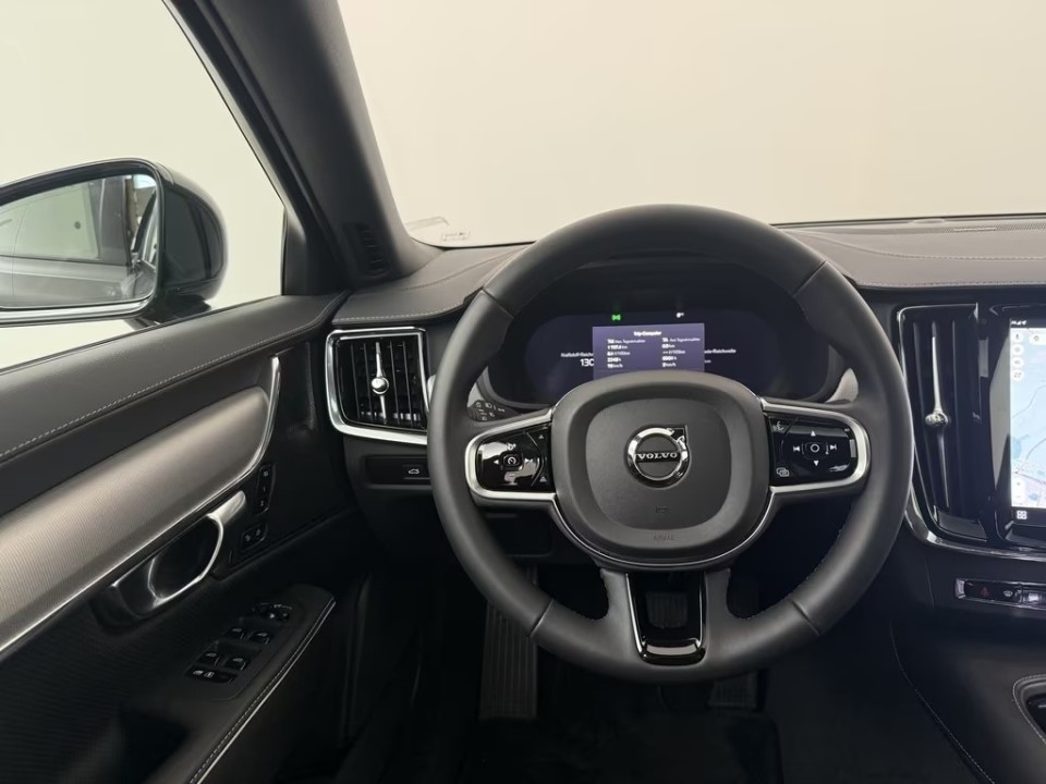 Volvo S90 T8 Plus Dark - foto 9