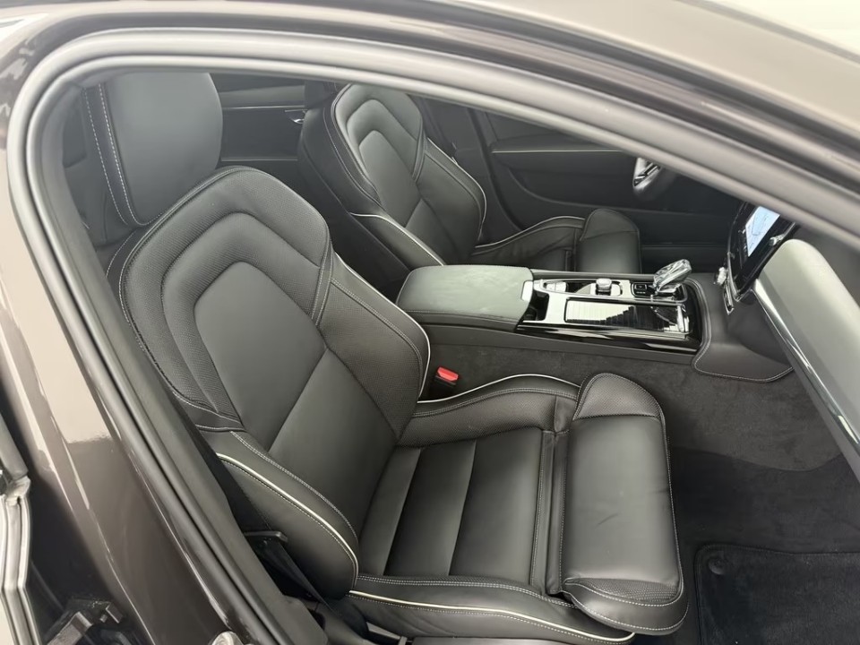 Volvo S90 T8 Plus Dark - foto 14