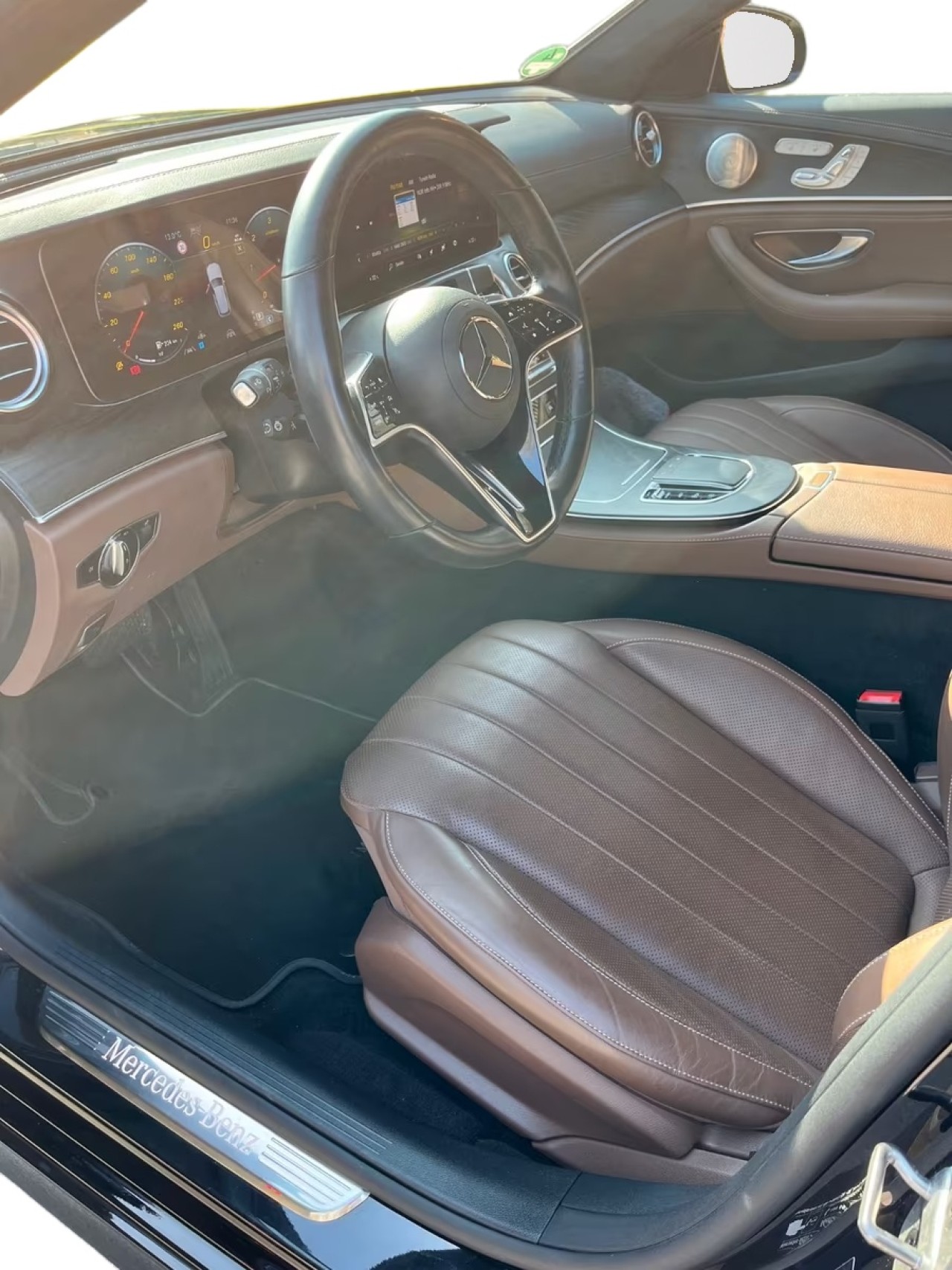 Mercedes-Benz E 400d 4MATIC AMG - foto 7